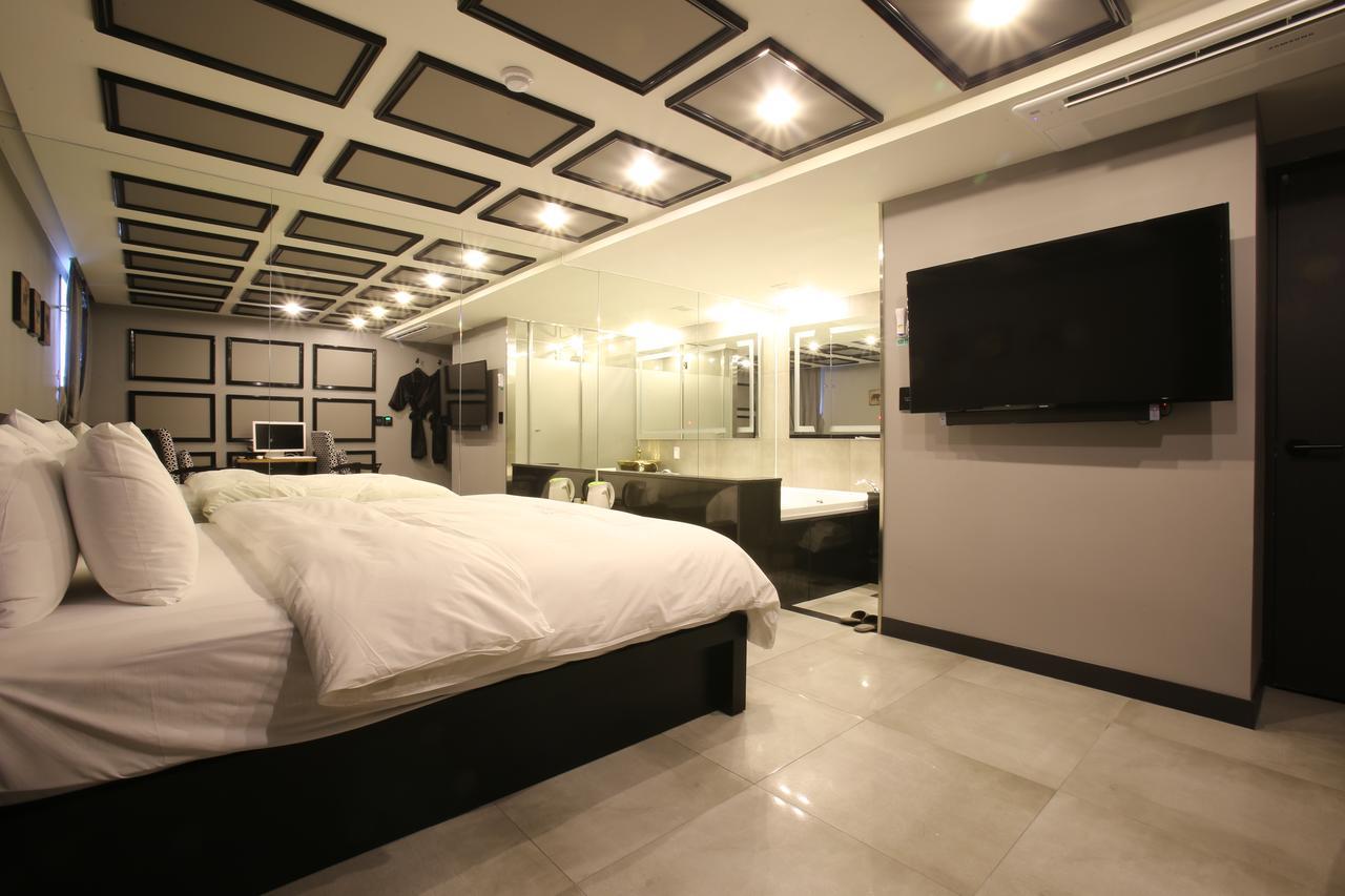 Guri Cello Hotel Экстерьер фото